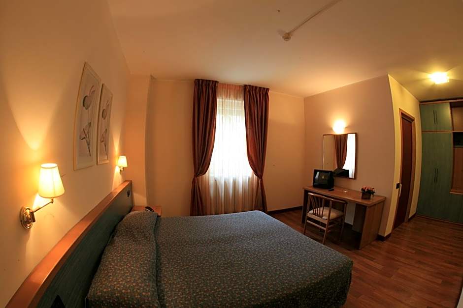 Hotel Roma