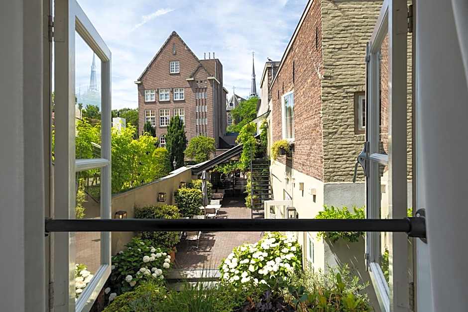 Uylenhof Hotel