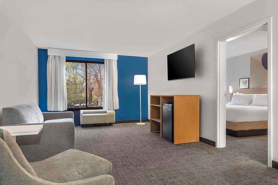 Spark By Hilton Charlotte Tyvola I-77