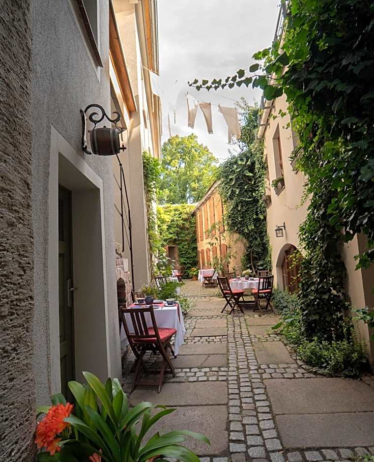 Hotel und Gasthof Dreibeiniger Hund