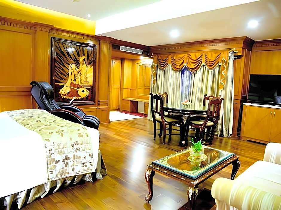 Hotel Sandesh The Prince