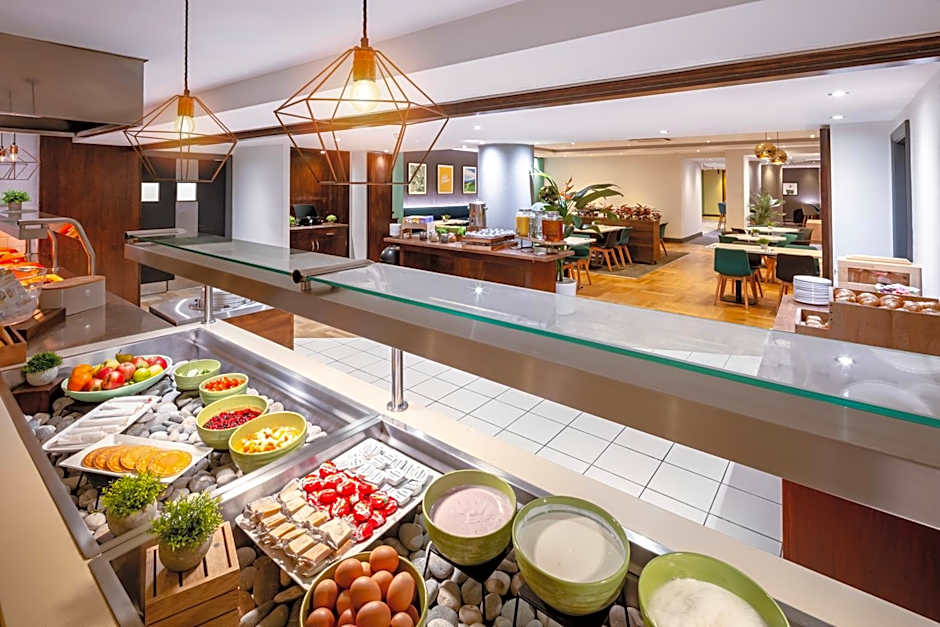 Holiday Inn High Wycombe M40 Jct.4 By IHG