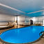 Royal Scot Hotel & Suites, Trademark Collection by Wyndham