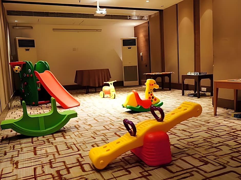 Pride Plaza Hotel Kolkata