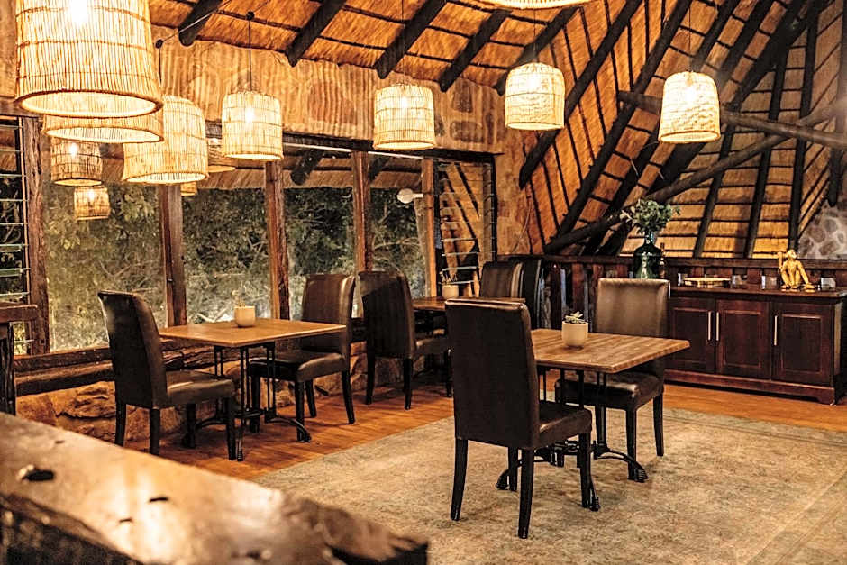 Dinkweng Safari Lodge