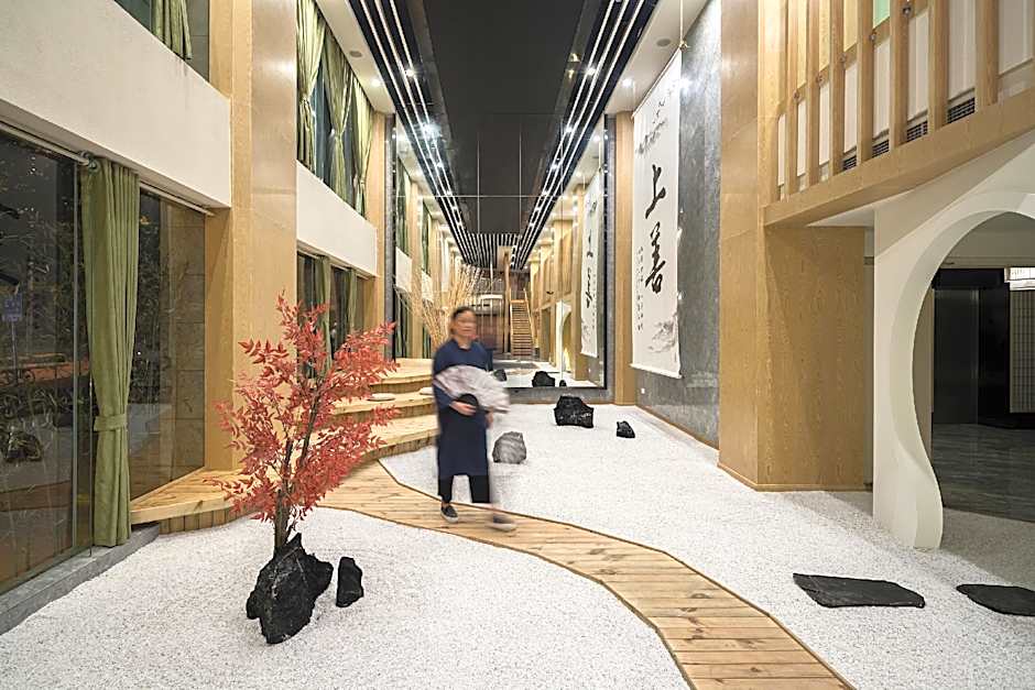 Shangshan Hotel Leshan