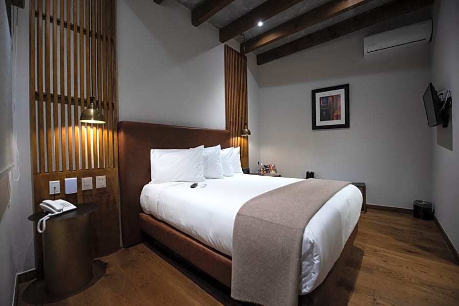 Hotel Madi