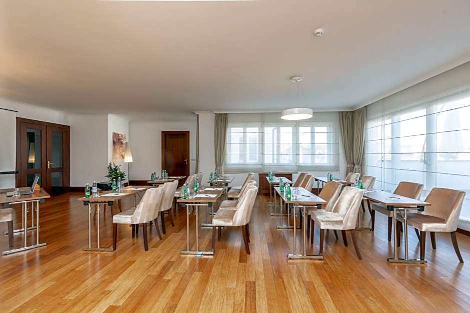 Hotel Le Premier