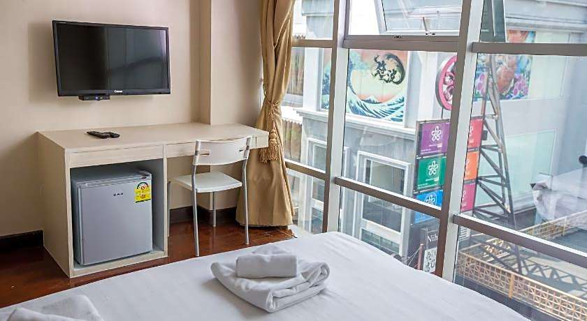 Snooze Hotel Thonglor Bangkok