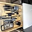 Full Kitchen-youtubetv-smart Locksking Bedtop Fl