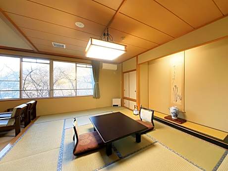 Superior Family Room