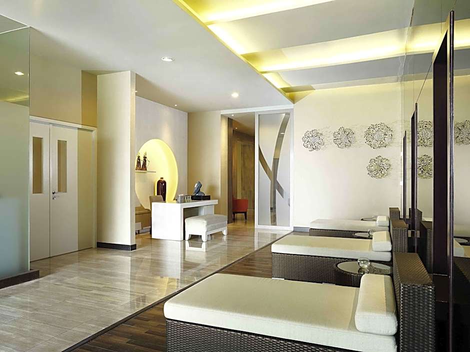 Novotel Jakarta Gajah Mada Hotel