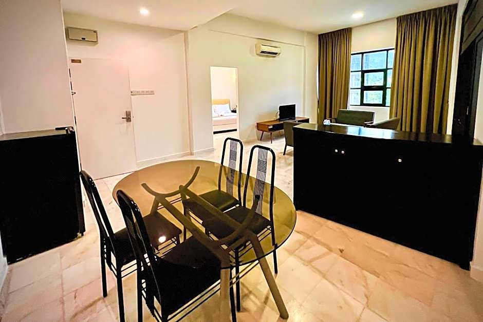 Stallions Suite