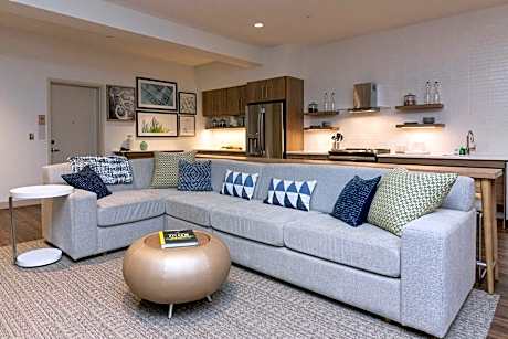Studio Commons, 4 Bedroom Suite