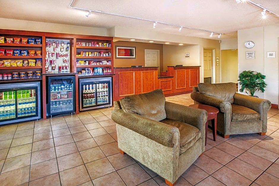 Country Inn & Suites by Radisson, Canton near Hall of Fame