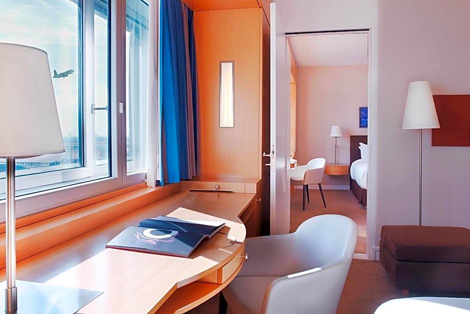 Sheraton Paris Charles de Gaulle Airport Hotel