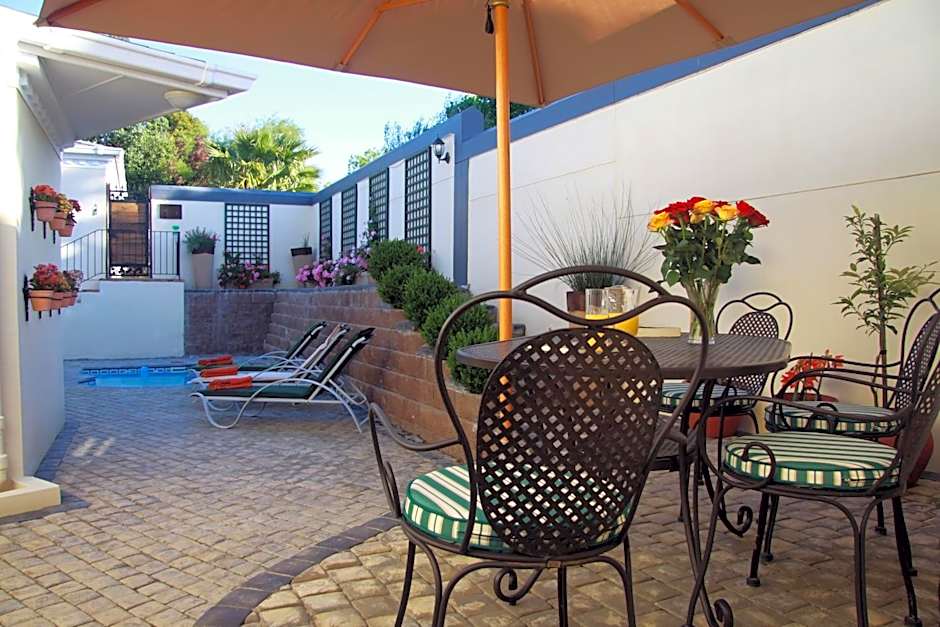 Blaauwheim Guest House