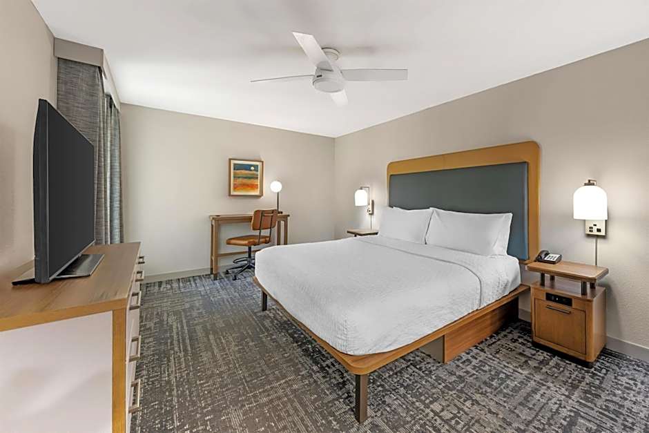 Homewood Suites By Hilton Laredo At Mall Del Norte