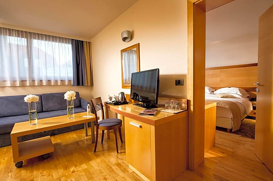 Photo 1 of 8 of Family Suite