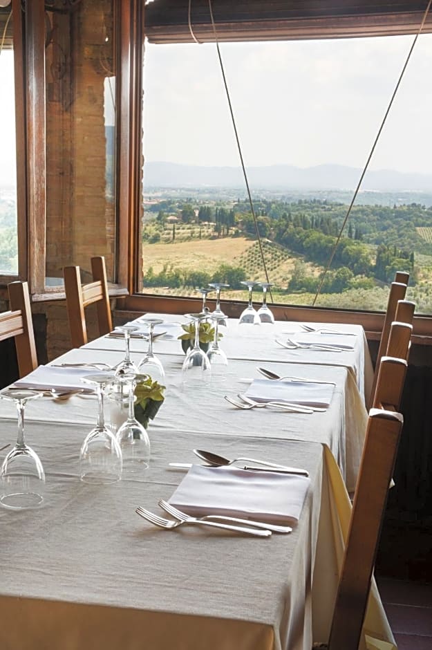 Hotel La Cisterna
