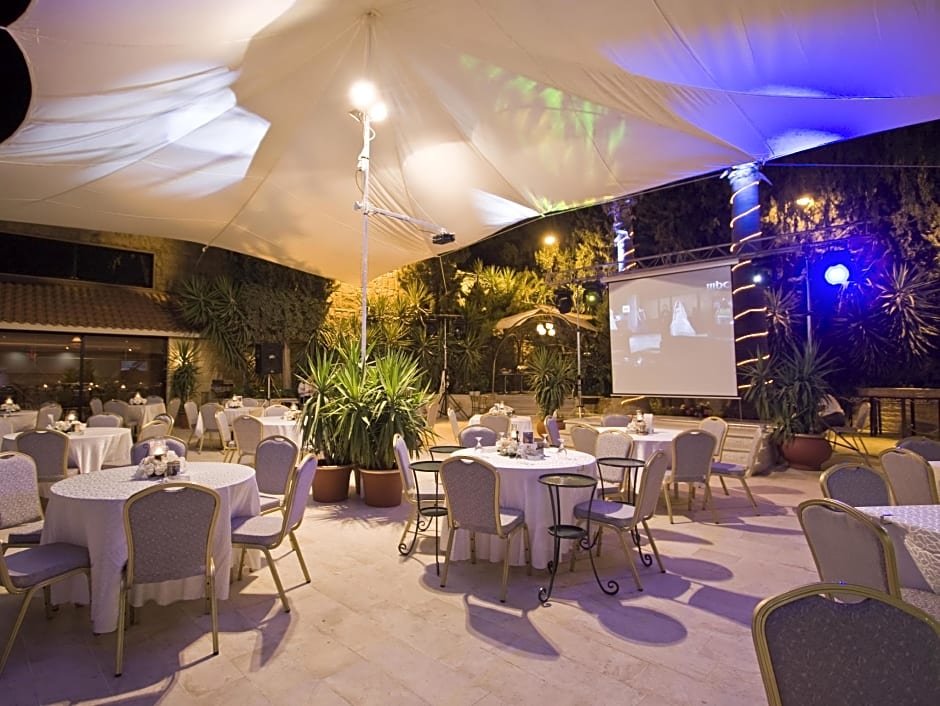 Amman International Hotel