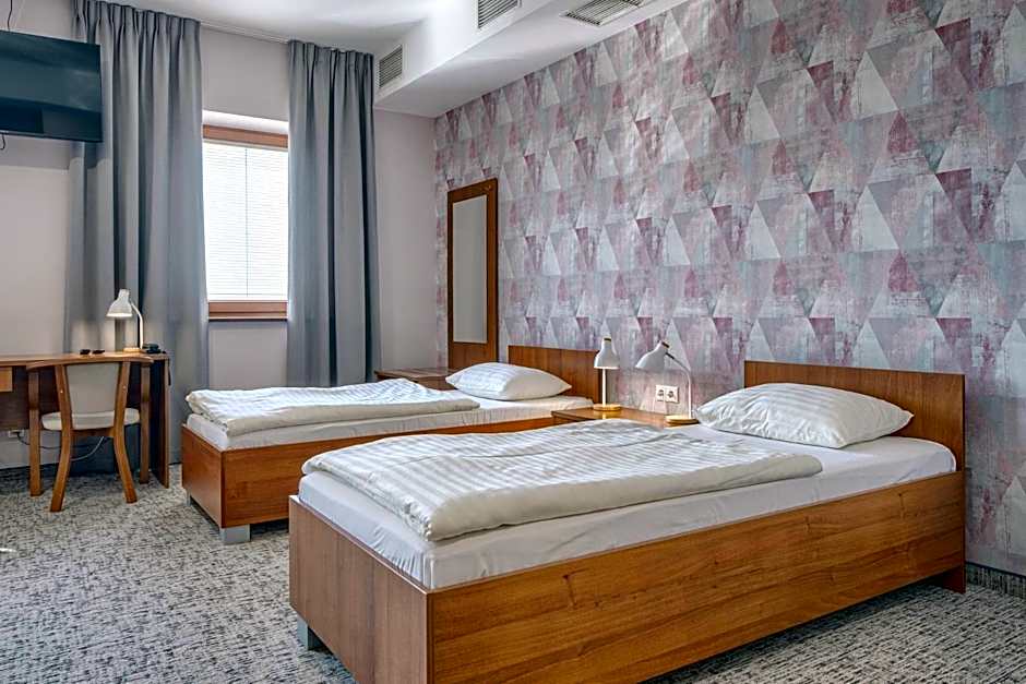 Hotel Aviator