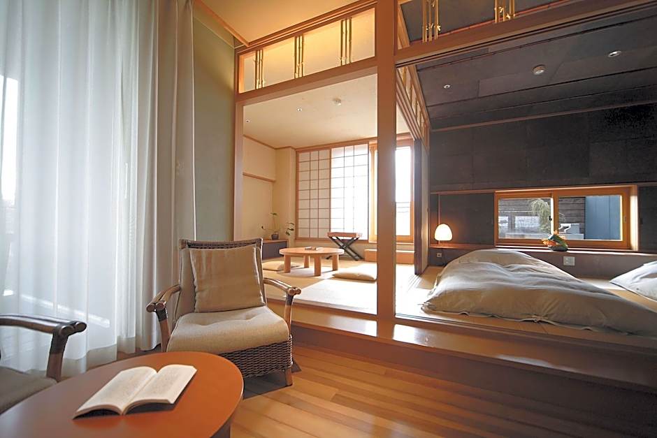 Tokachigawa Onsen Sanyoan