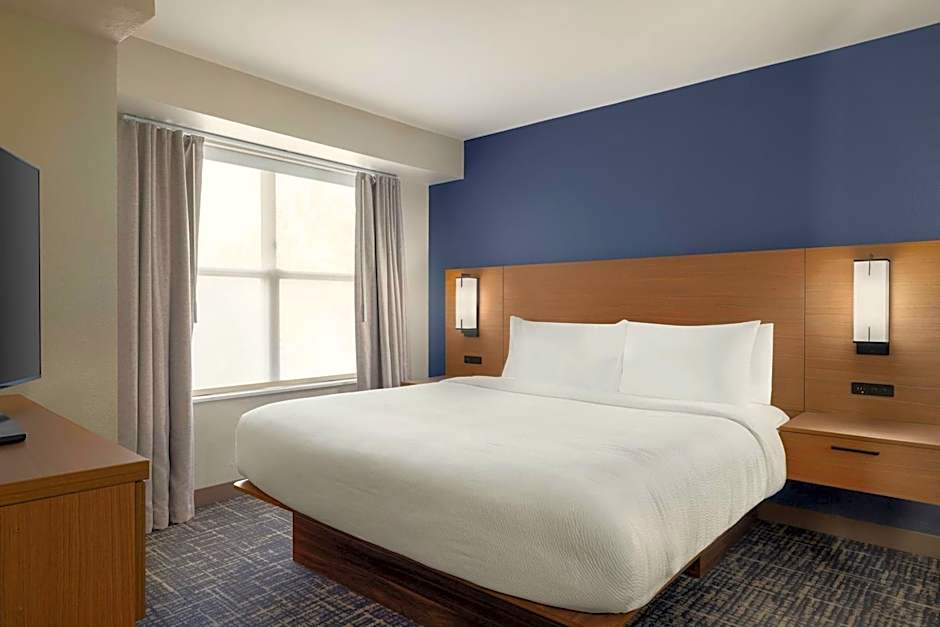 Residence Inn by Marriott Indianapolis Airport