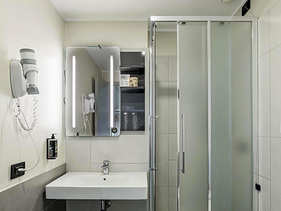 B&B HOTEL Bologna