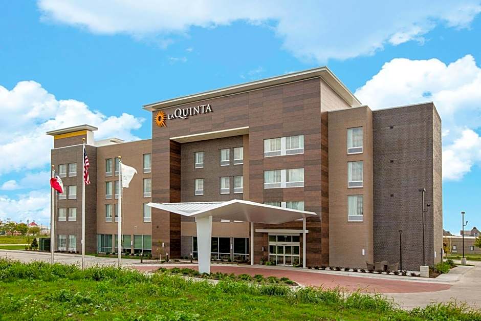 La Quinta by Wyndham Altoona Des Moines