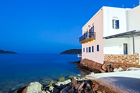 Amorgis Seaside Villa