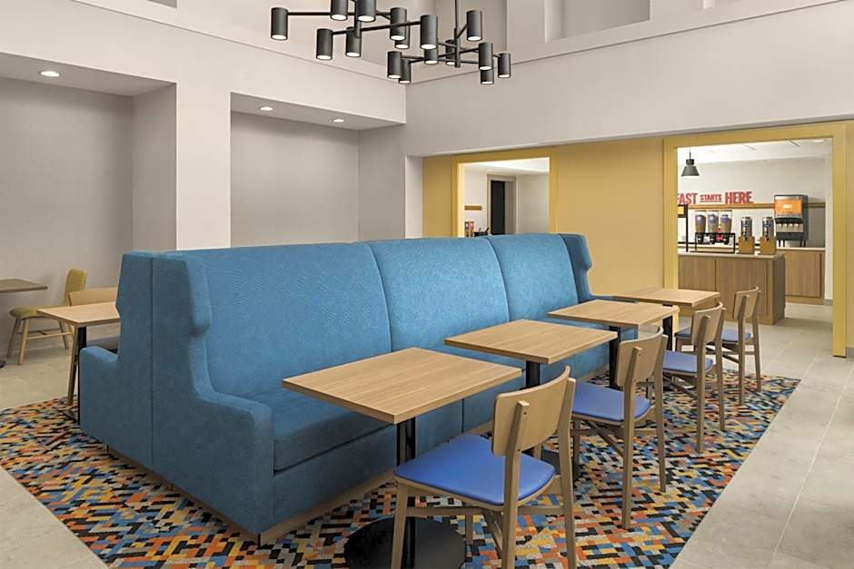 Hampton Inn & Suites Tilton