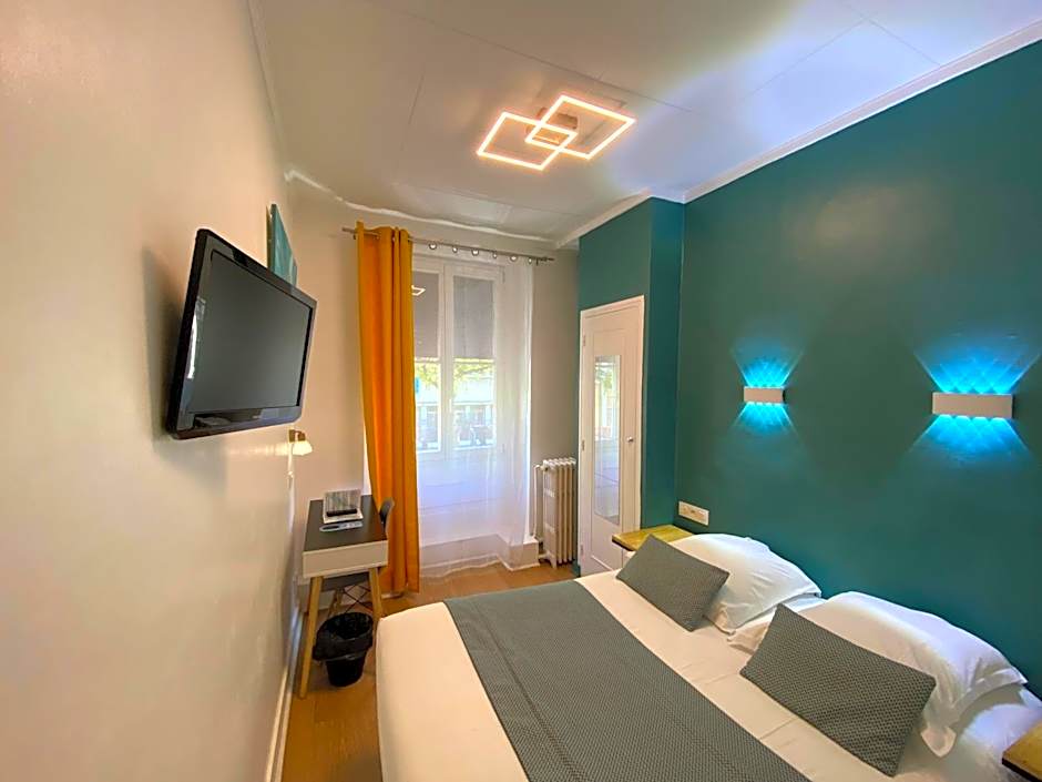 Lyo Hôtel - Centre Lyon Perrache