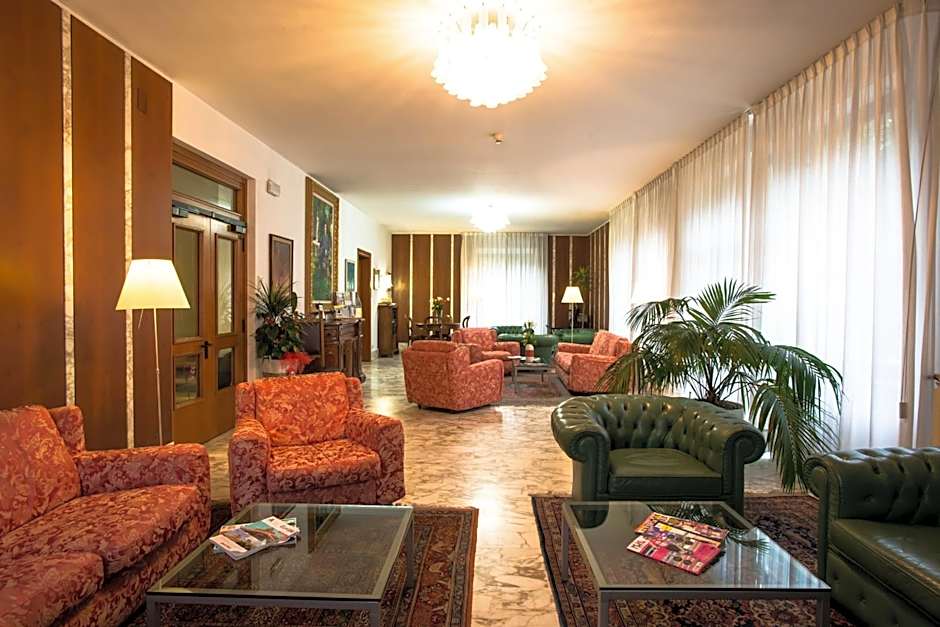 Hotel Roma
