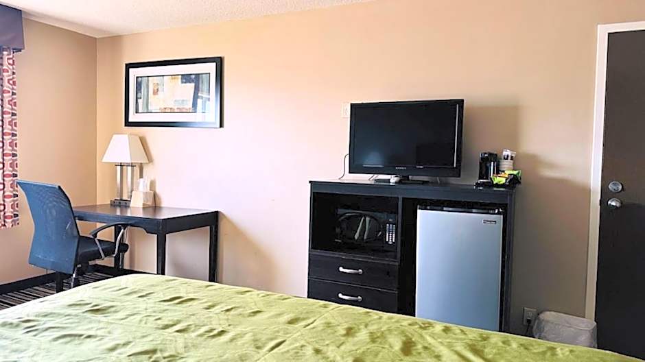 Wingate by Wyndham Beaver I-15