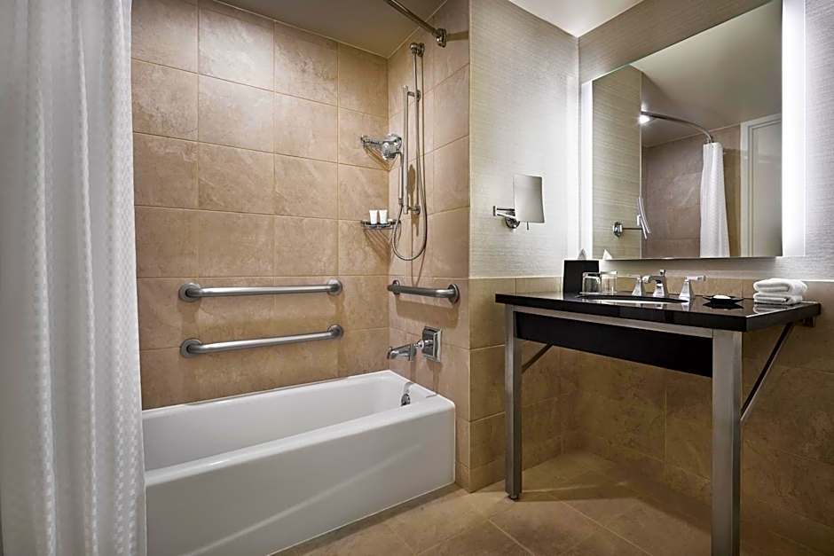 The Westin Alexandria Old Town