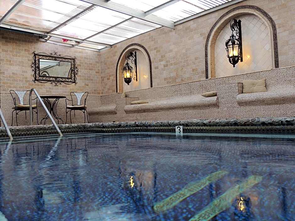 Tuscan Springs Hotel & Spa