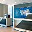 Holiday Inn Express And Suites St.Thomas. By IHG