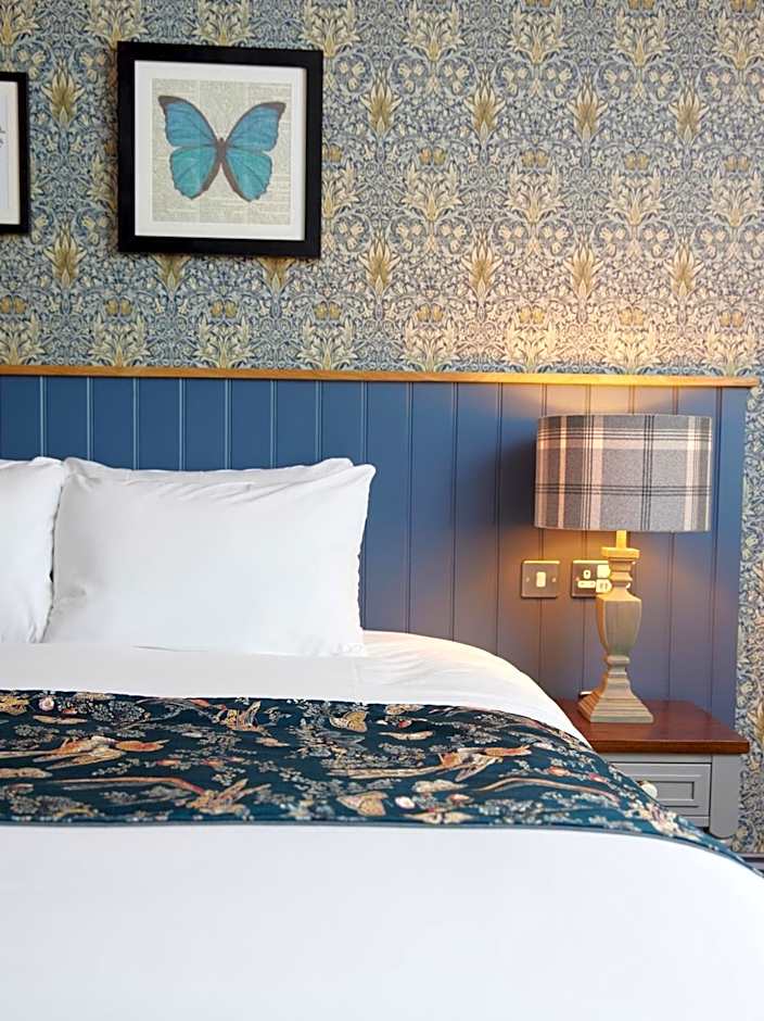 Rose Revived by Chef & Brewer Collection