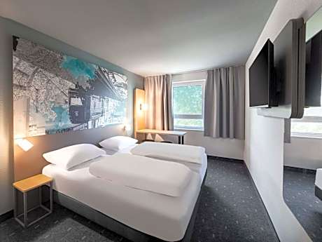 B&B HOTEL Wuppertal-City