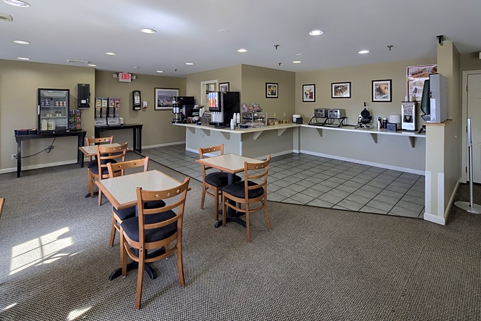 Country Inn at The Mall