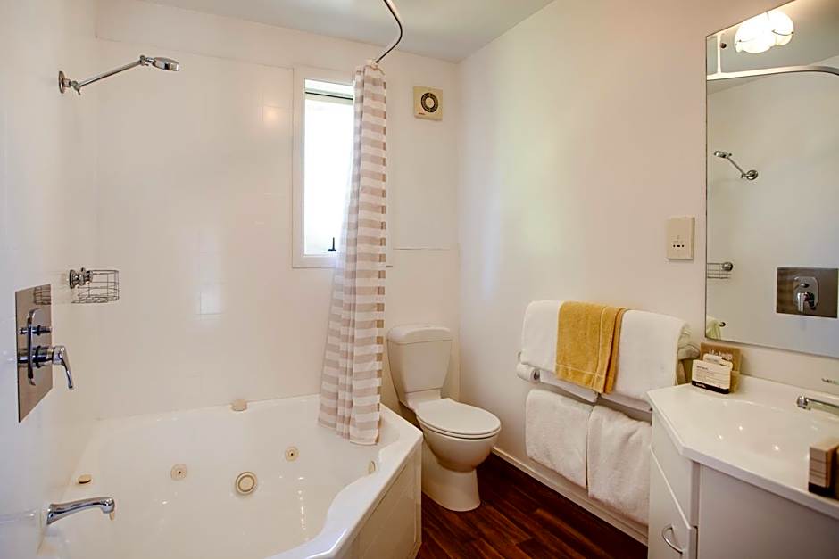 Casino Court Motor Lodge