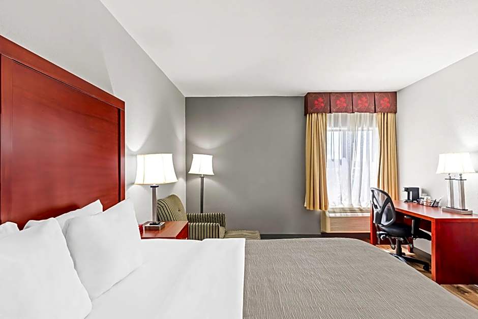 Quality Inn & Suites Richburg I-77