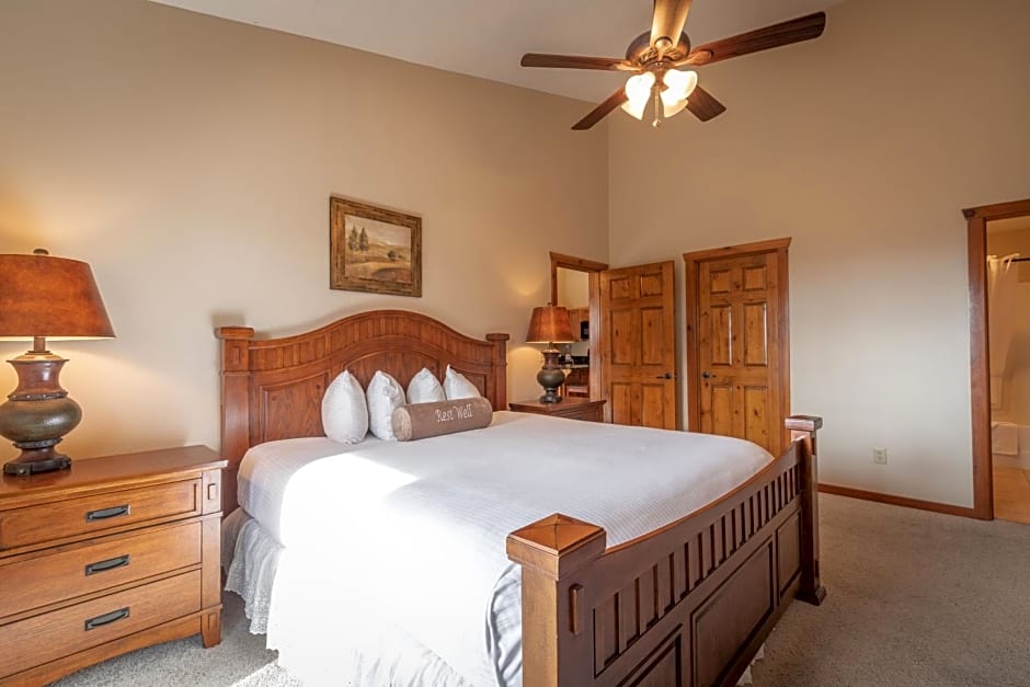 The Lodges at Table Rock by Capital Vacations