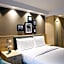 Hampton by Hilton Berlin City East Side Gallery