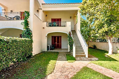 ISA-Apartments with air conditioning and external outdoor space in Budoni, at only 300 m from the beach