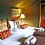Buffelsdrift Game Lodge and Hotel