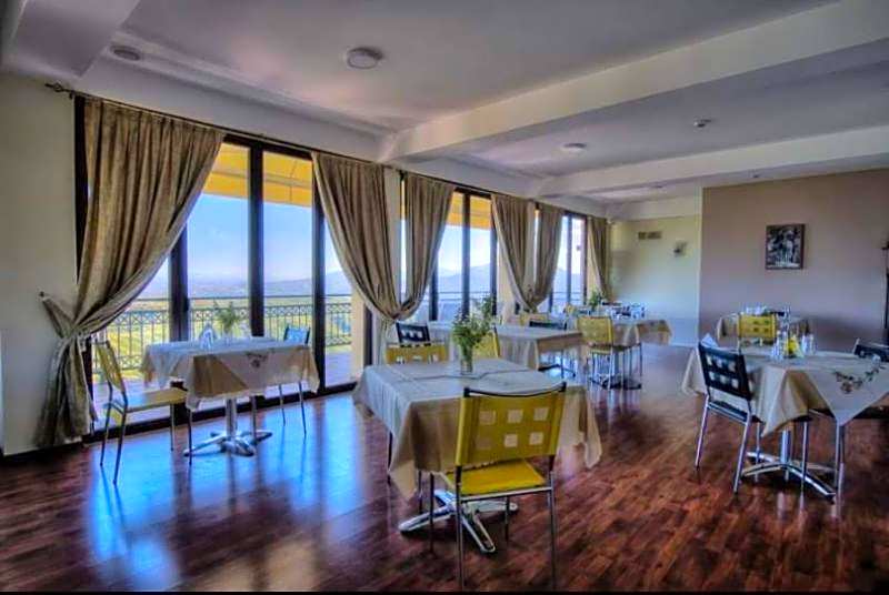 Hotel Isaraiko Spiti Agia Theodora