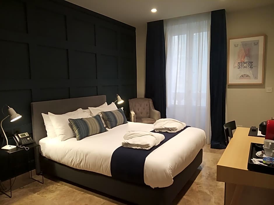 The Manoel Hotel