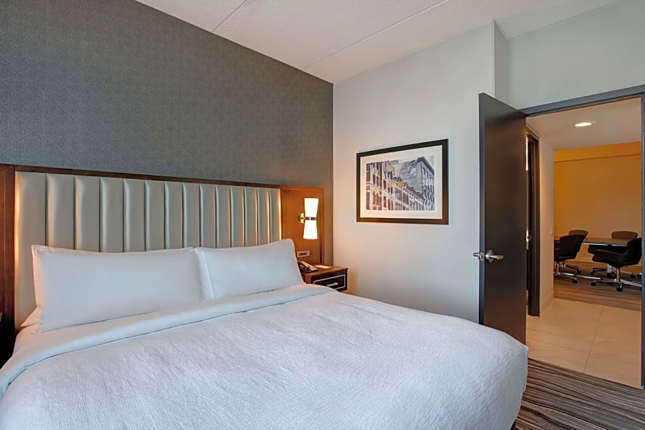 Photo 1 of 6 of 2 King Beds Suite